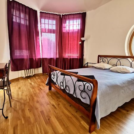 Brivibas Center Apartments Riga Luaran gambar