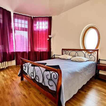 Brivibas Center Apartments Riga Luaran gambar