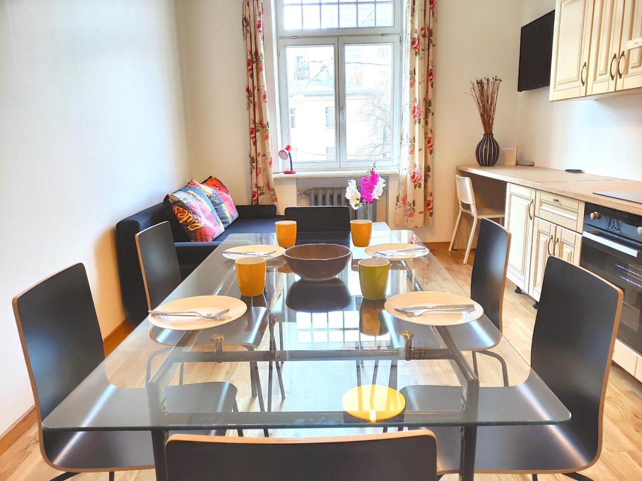 Brivibas Center Apartments Riga Luaran gambar