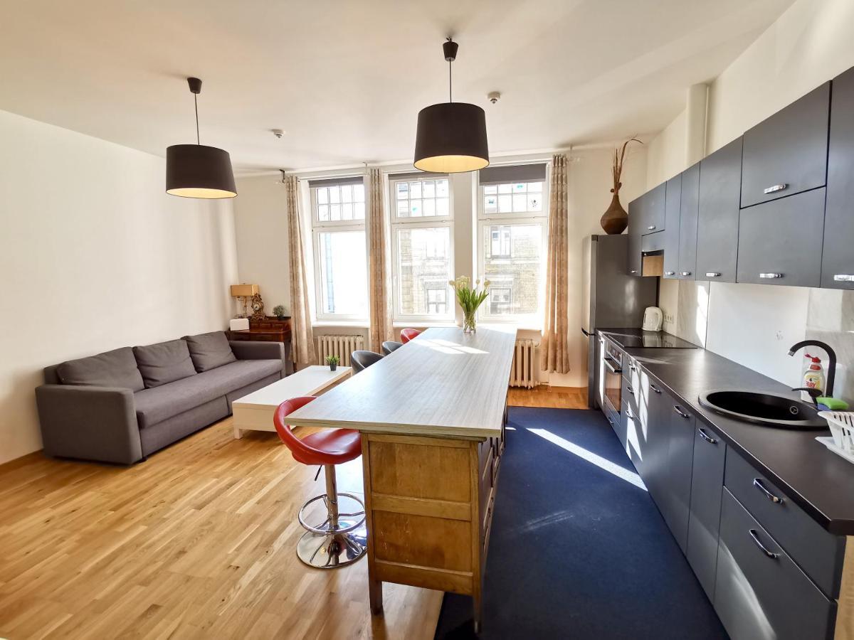 Brivibas Center Apartments Riga Luaran gambar